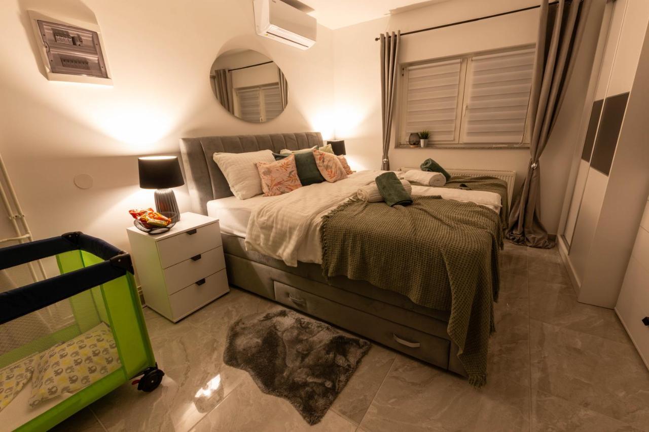 Apartmani Sun & Moon Bjelovar Buitenkant foto