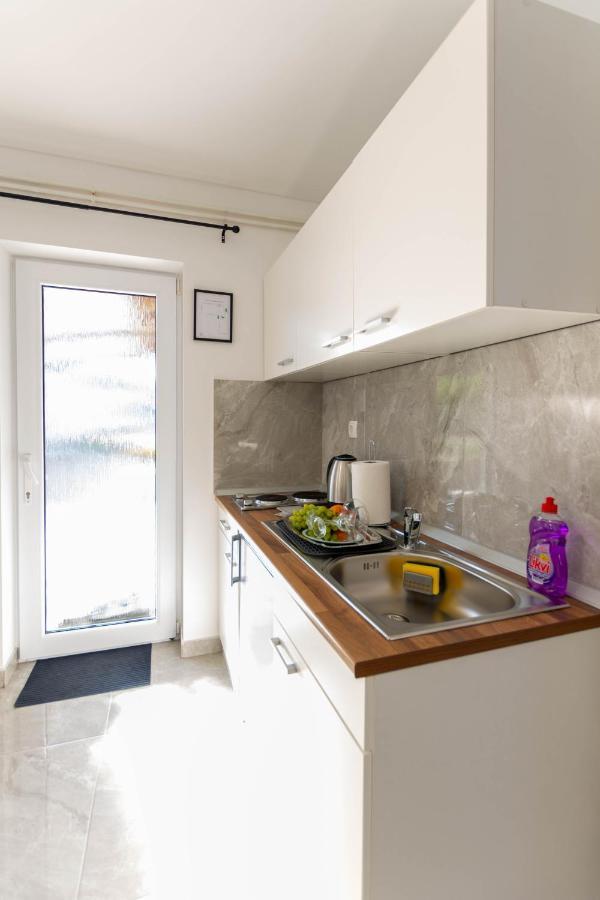 Apartmani Sun & Moon Bjelovar Buitenkant foto