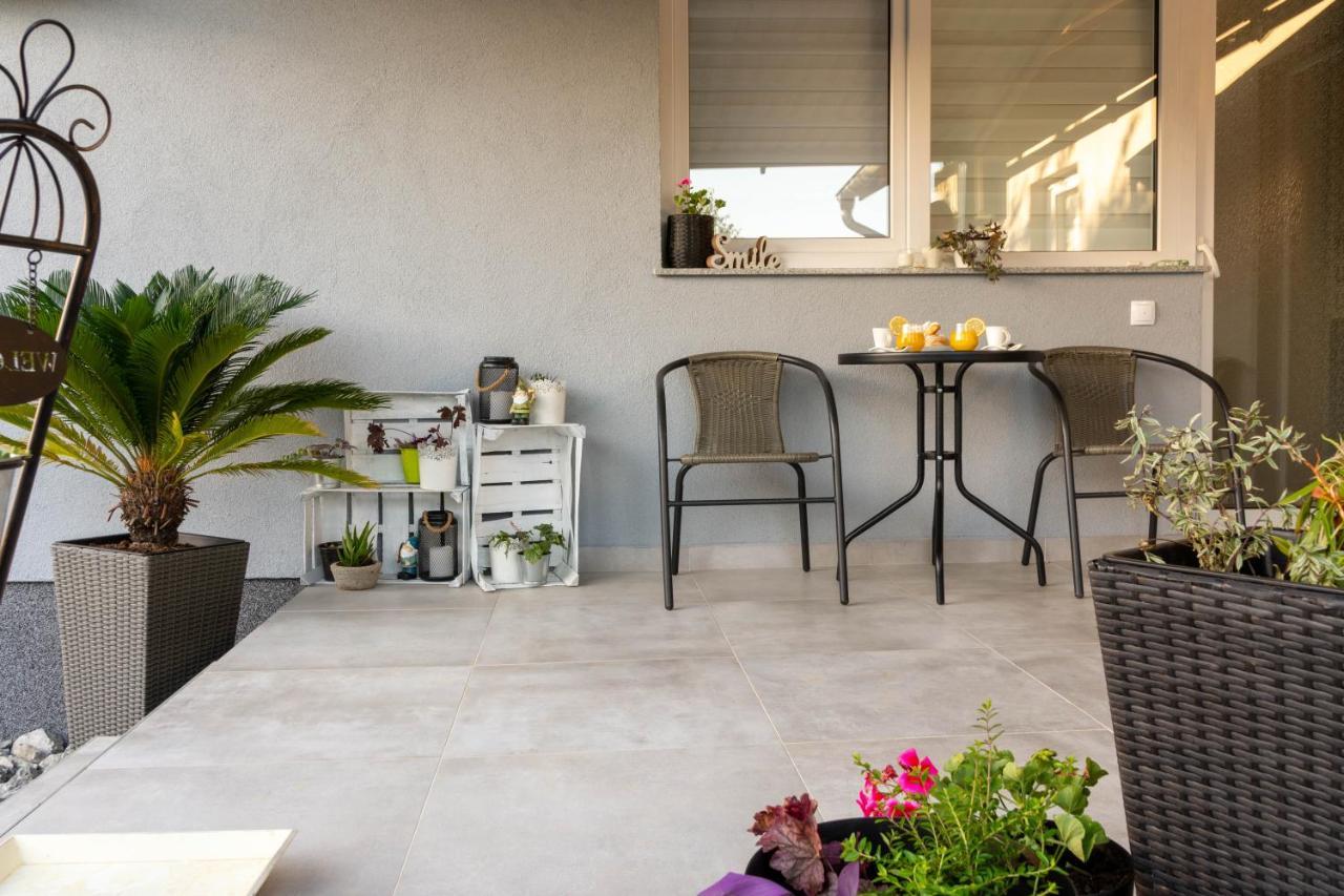 Apartmani Sun & Moon Bjelovar Buitenkant foto